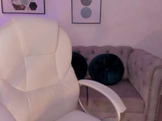 aida-adams from camsoda