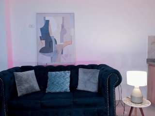 aida-adams Live Webcam on CamSoda