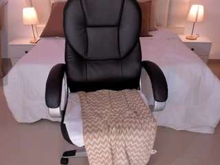 aida-adams webcam model