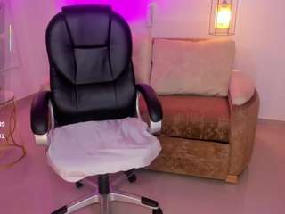 aida-adams live cam profile