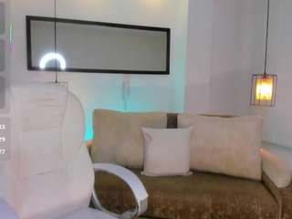 aida-adams Sex Cam Show