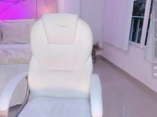 Aida-adams live webcam show