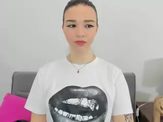 AvaCute's Live Sex Cam Show