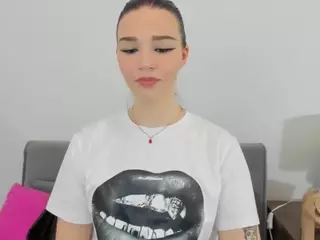 AvaCute's Live Sex Cam Show