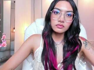 azurakindong Live Webcam on CamSoda