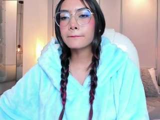 azurakindong Live Webcam on CamSoda