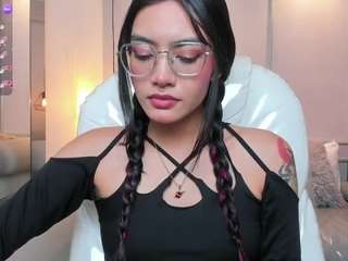 azurakindong Live Webcam on CamSoda