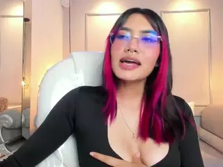 AzuraKindong's Live Sex Cam Show