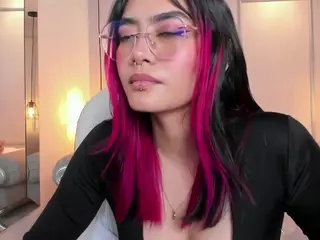 AzuraKindong's Live Sex Cam Show