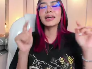 AzuraKindong's Live Sex Cam Show