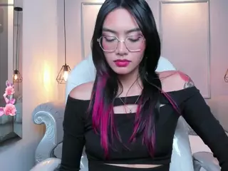 AzuraKindong's Live Sex Cam Show