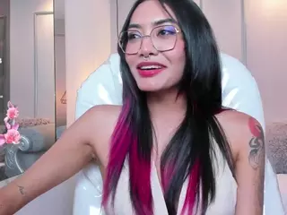 AzuraKindong's Live Sex Cam Show
