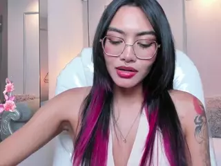 AzuraKindong's Live Sex Cam Show