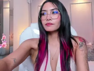 AzuraKindong's Live Sex Cam Show