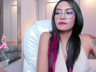 AzuraKindong's Live Sex Cam Show