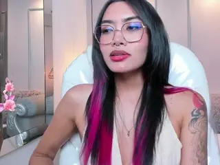AzuraKindong's Live Sex Cam Show