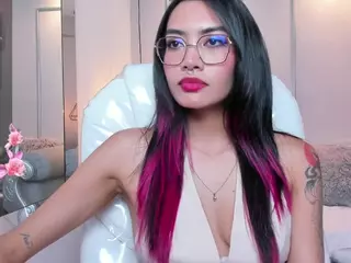AzuraKindong's Live Sex Cam Show