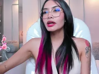 AzuraKindong's Live Sex Cam Show