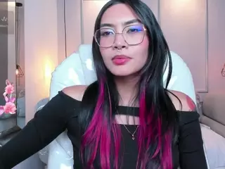 AzuraKindong's Live Sex Cam Show