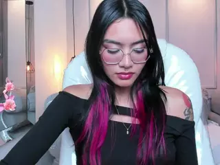 AzuraKindong's Live Sex Cam Show