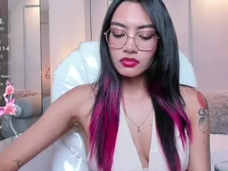 AzuraKindong's Live Sex Cam Show