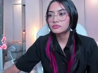 AzuraKindong's Live Sex Cam Show