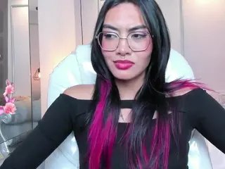 AzuraKindong's Live Sex Cam Show