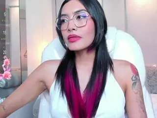 AzuraKindong's Live Sex Cam Show