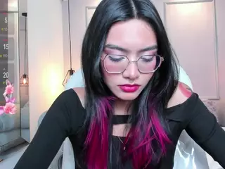 AzuraKindong's Live Sex Cam Show
