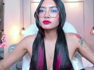 AzuraKindong's Live Sex Cam Show