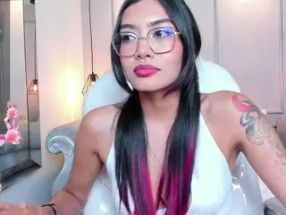 AzuraKindong's Live Sex Cam Show