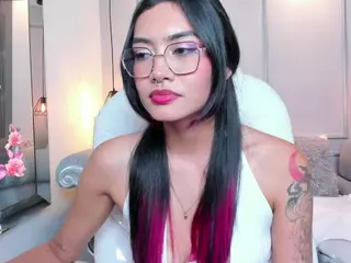 AzuraKindong's Live Sex Cam Show