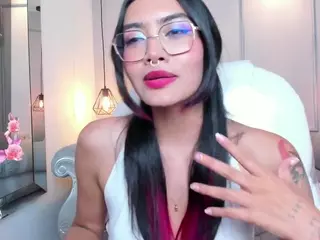AzuraKindong's Live Sex Cam Show