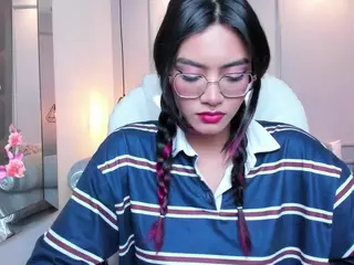 AzuraKindong's Live Sex Cam Show