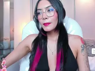 AzuraKindong's Live Sex Cam Show