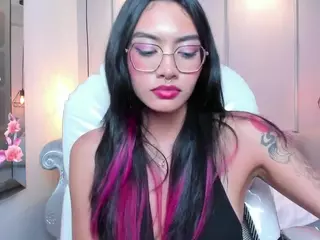 AzuraKindong's Live Sex Cam Show
