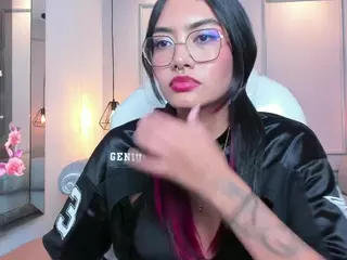 AzuraKindong's Live Sex Cam Show