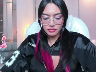 AzuraKindong's Live Sex Cam Show