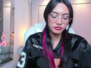 AzuraKindong's Live Sex Cam Show