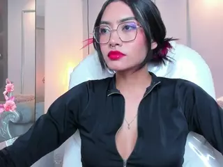 AzuraKindong's Live Sex Cam Show