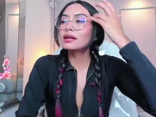 AzuraKindong's Live Sex Cam Show