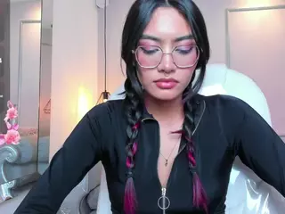 AzuraKindong's Live Sex Cam Show