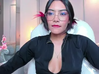 AzuraKindong's Live Sex Cam Show