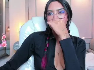 AzuraKindong's Live Sex Cam Show