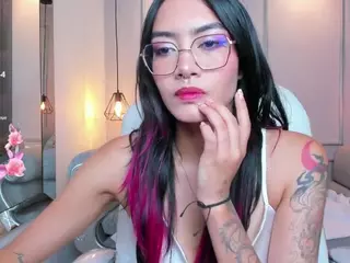 AzuraKindong's Live Sex Cam Show