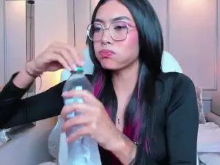 AzuraKindong's Live Sex Cam Show