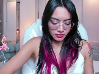 AzuraKindong's Live Sex Cam Show