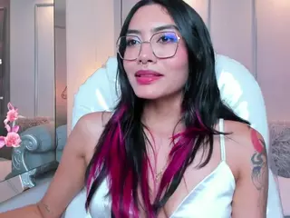 AzuraKindong's Live Sex Cam Show