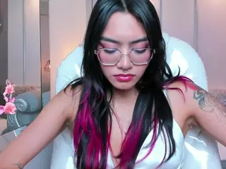 AzuraKindong's Live Sex Cam Show