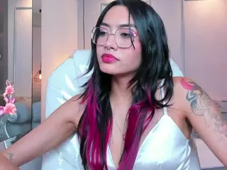AzuraKindong's Live Sex Cam Show